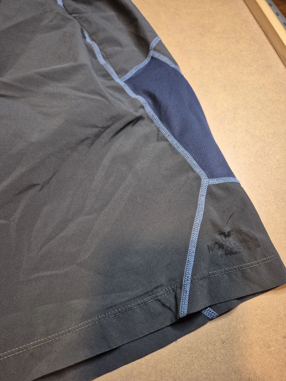 The North Face Men's Charcoal Shorts with Navy Accents 4560/7